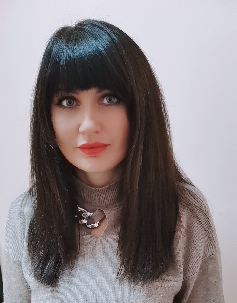 Иванова.jpg